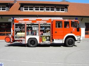 Das Bild zeigt ein Fahrzeug der Feuerwehr Schönau