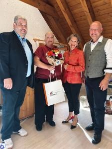 Peter Schelshorn, Meike Schelshorn, Marion Dammann und Christian Rüscher vorn links